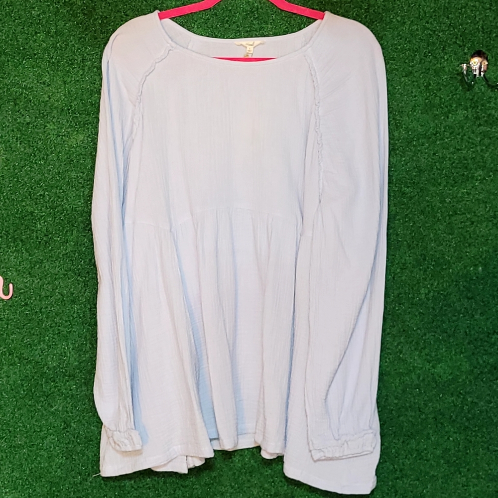 560 NWT Easel Gauze Long Sleeve Top